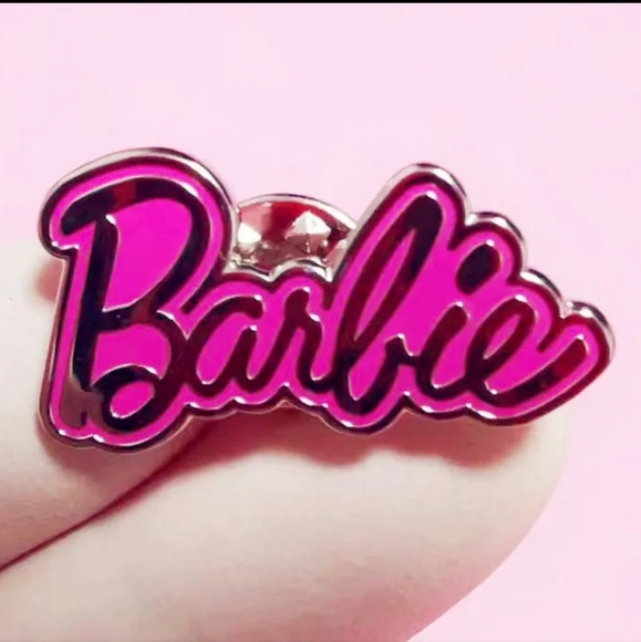 1 LEFT! Barbie Pin Brooch - Picture 3 of 8